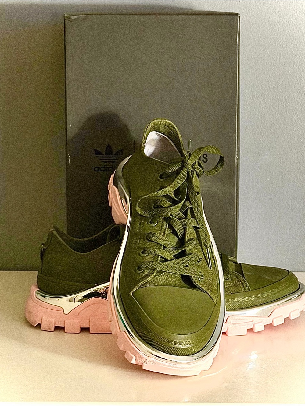FW18 RAF Simons x Adidas Detroit Runner